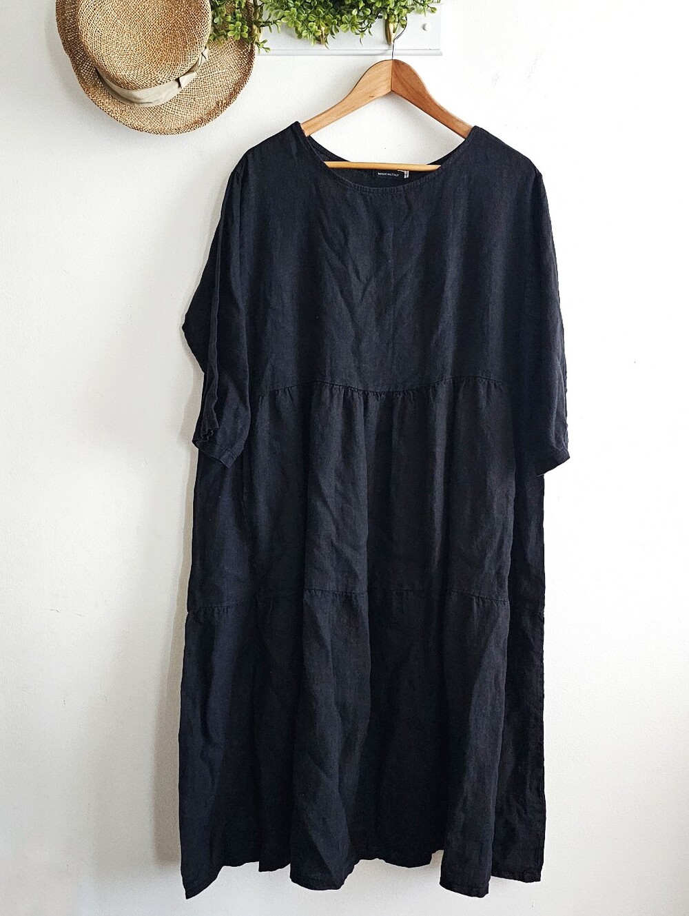 Made in Italy 100% Linen Black Tiered Oversized Midi Pockets Dress Size 2 XL